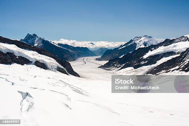 Big Glaciar Aletsch Alpes Suizos Foto de stock y más banco de imágenes de Glaciar - Glaciar, Glaciar Aletsch, Aire libre