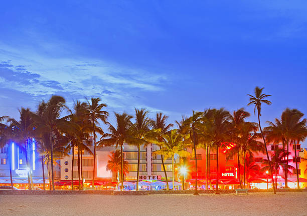 Miami Beach, Floride, coucher de soleil sur la ville de lumière - Photo