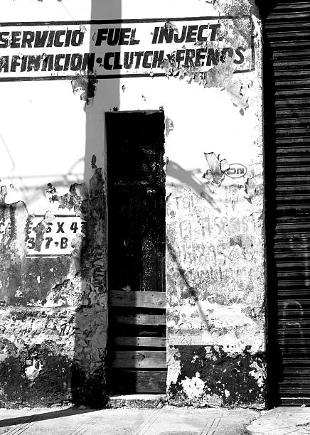 .'front door houses architecture mexico black and white front door houses architecture mexico black and White gate construction entrence stock pictures, royalty-free photos & images