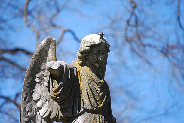 istock Gravemarker at Hollywood Cemetary 488653761