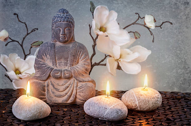 buddha in meditation - buddha image stock-fotos und bilder