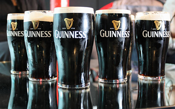 guinness - guinness stock-fotos und bilder