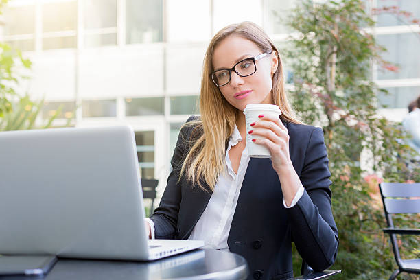 istock Businesswoman having a coffee break 488675754