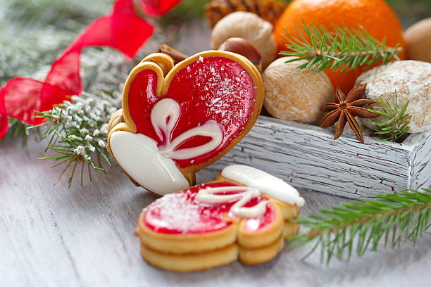 istock Christmas assortment with Santa Claus's mitten 488678040