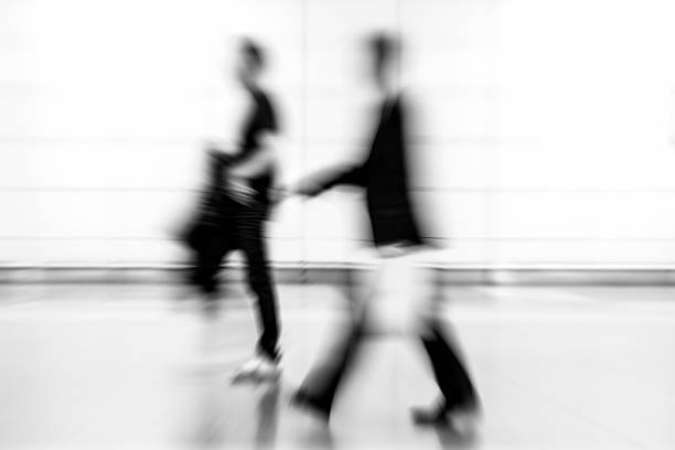istock Blurred Business People 488688797