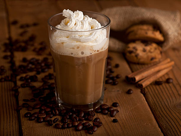 달콤함 커피 아침입니다 - latté cookie cappuccino coffee crop 뉴스 사진 이미지