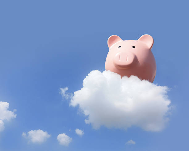 istock Piggy bank flying free 488787213