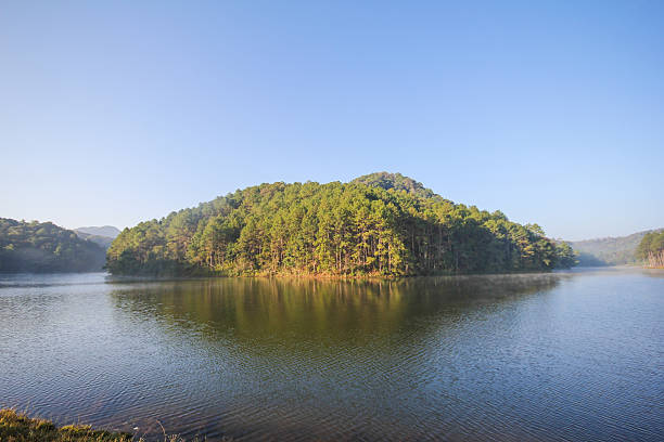 istock Pang Ung, Mae Hong Son Thailand 488815330
