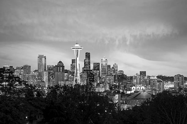 istock Seattle skyline panorama at sunset as seen from Kerry Park 488824380