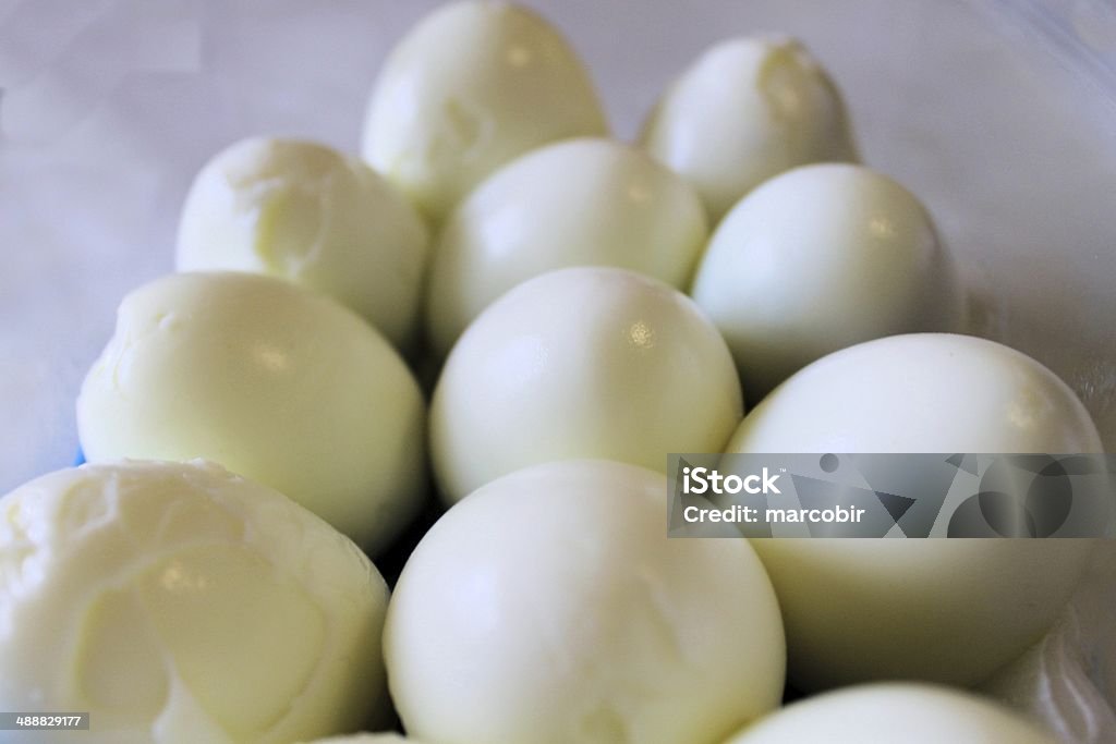 Яйца - Стоковые фото Белый роялти-фри
