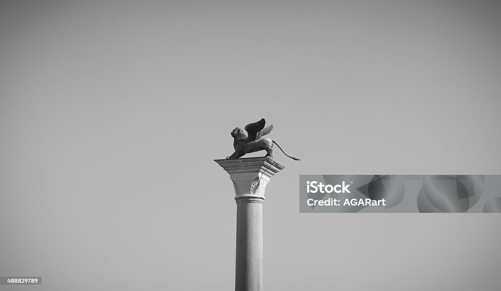 El león de San marcos - Foto de stock de Ala de animal libre de derechos