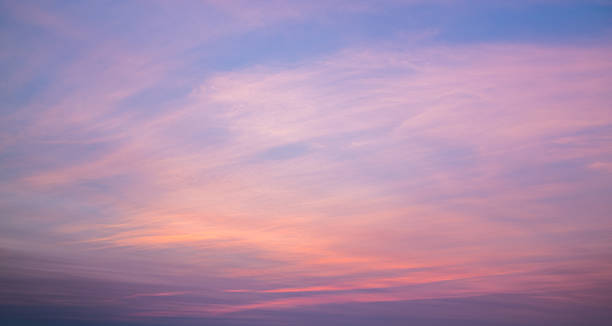 colorato tramonto multicolore - mottled foto e immagini stock