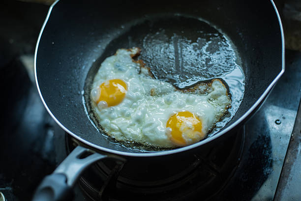 istock Thailand food, Hot omelet in pan 488840160
