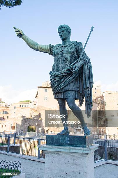 Photo libre de droit de Augustus banque d'images et plus d'images libres de droit de Antique - Antique, Architecture, Bronze - Alliage