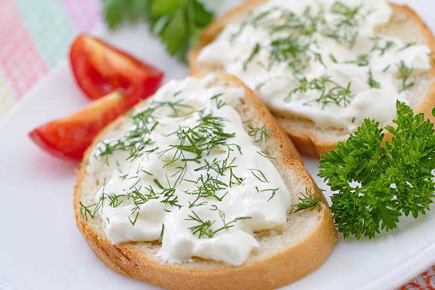 istock Sandwiches with cream cheese and vegetables 488879974