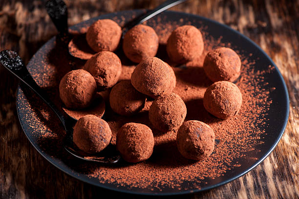 istock Chocolate truffles handmade close-up, horizontal 488880010