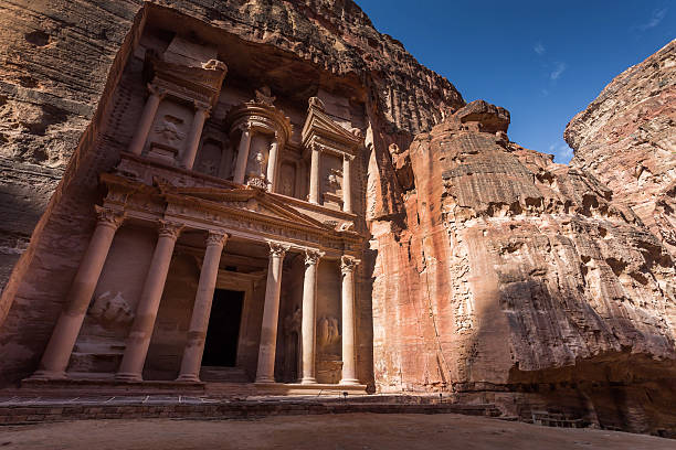 istock Ancient temple in Petra, Jordan 488909554