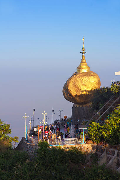 istock Kyaiktiyo Pagoda 488915135