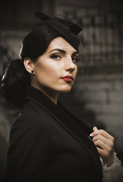 istock Young woman in retro styled costume (ancient ver) 488950884