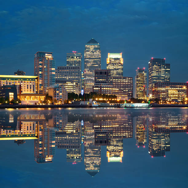 istock London Canary Wharf at night 488955282