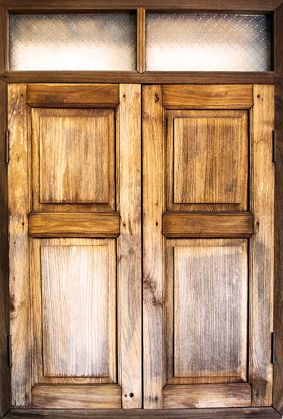 istock Wooden windows in an old-fashioned retro Thailand. 488961568