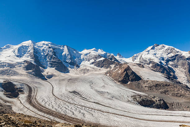 бернина массовых и ледник - pontresina european alps st moritz engadine стоковые фото и изображения