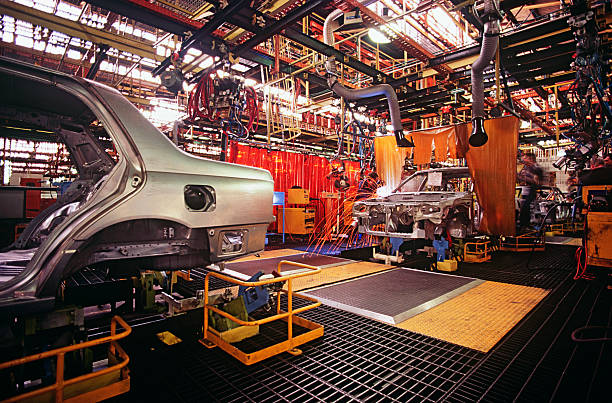 planta de fabricación de automóviles - fábrica de coches fotografías e imágenes de stock