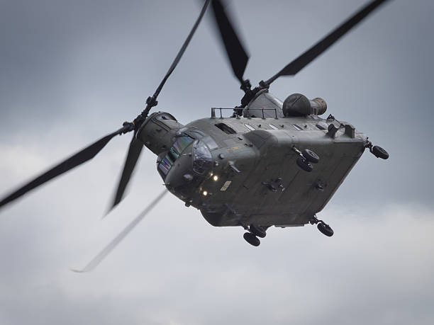 chinook helikopter - chinook wind zdjęcia i obrazy z banku zdjęć