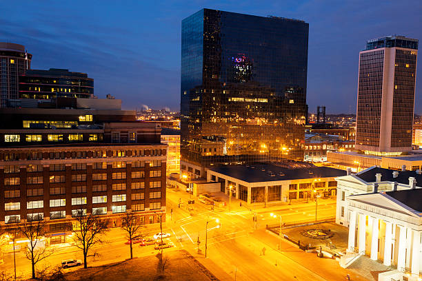 istock Architecture of St. Louis 489009002