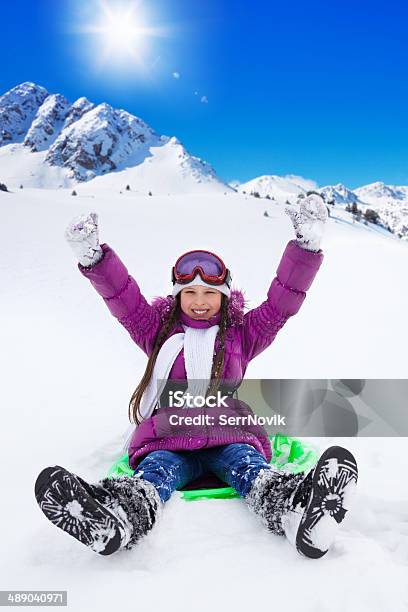 Feliz Vacaciones De Invierno Foto de stock y más banco de imágenes de 10-11 años - 10-11 años, Adolescente, Aire libre