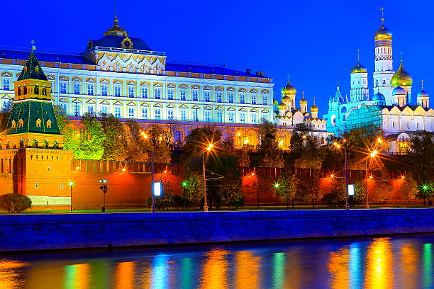 istock Impressive Russian Kremlin illuminated reflections at evening, Moscow 489043506