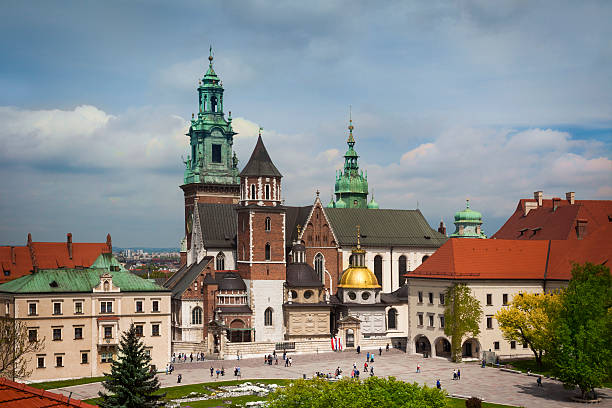istock Krakow Wawel yard roof view 489077602
