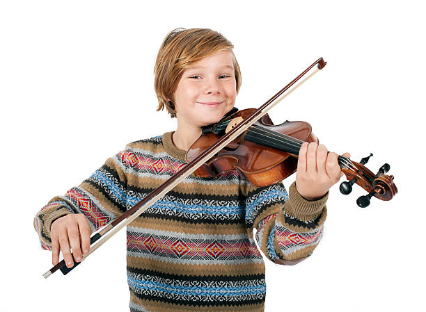 rubia niño con un violín - musical theater child violin musical instrument fotografías e imágenes de stock