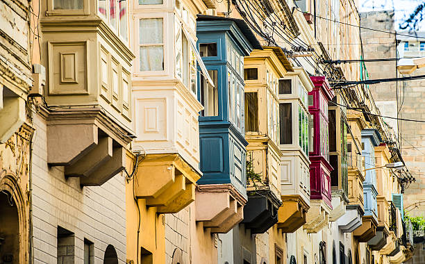 istock street with balconies in Valletta 489085942