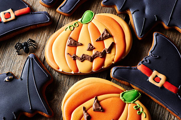 istock Halloween homemade gingerbread cookies 489119964