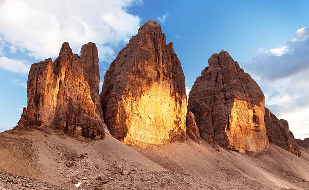 istock Three Peaks or Tre Cime di Lavaredo, Sesto Dolomites 489177748