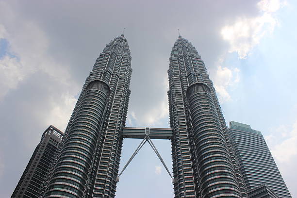 istock The mighty petronas twin tower 489180622