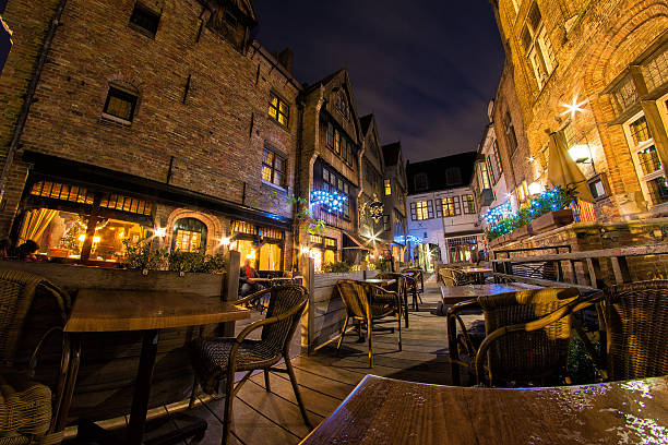 istock Christmas in Bruges 489182324