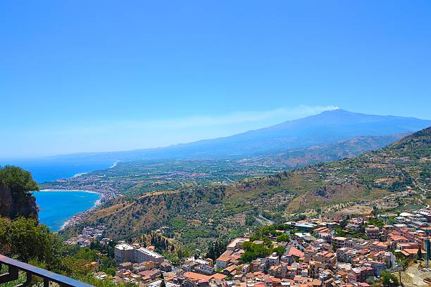istock Mt Etna in Sicily, Italy 489195117