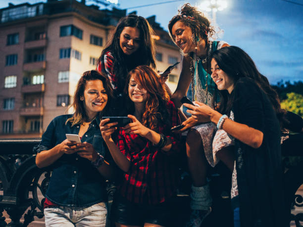 istock Surfing the net in the city 489205438