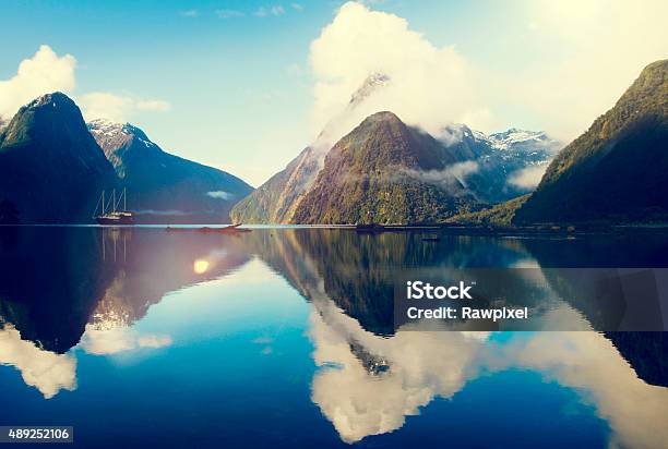 Milford Sound Fiordland New Zealand Rural Nature Concept Stock Photo - Download Image Now