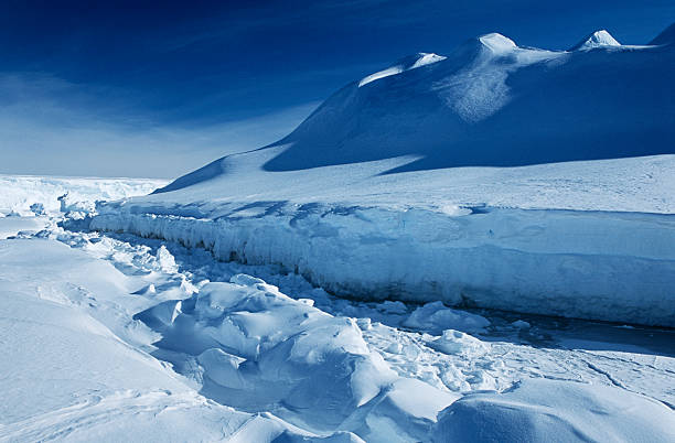 istock Antarctica, Weddell Sea, Iceberg 489360463