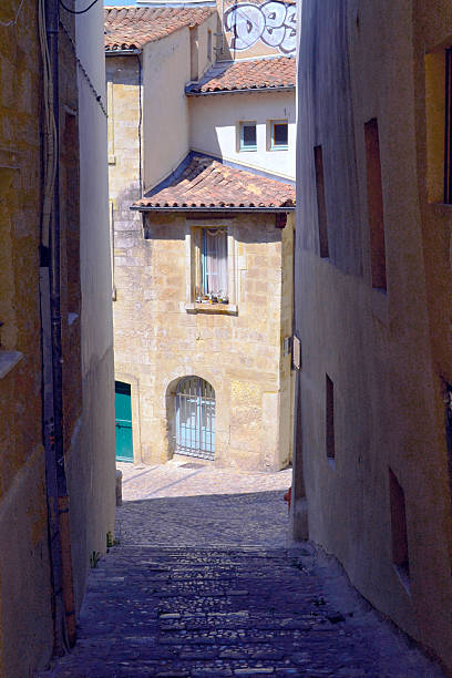 istock Narrow Street in Europe 489389990