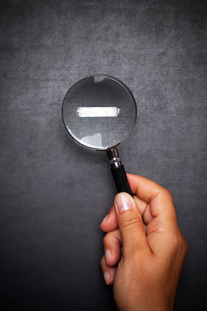istock icon of zoom out magnifying glass 489390828