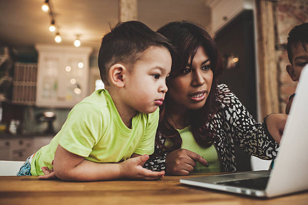 istock Family using the computer laptop and surfing internet 489426899