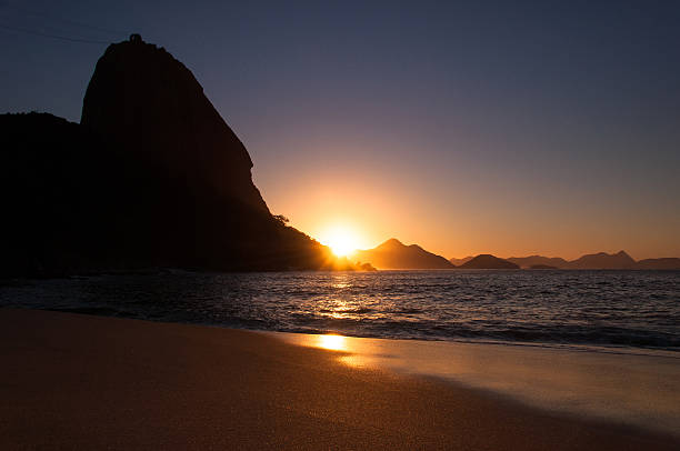 istock Early Sunrise in the Beach 489438332