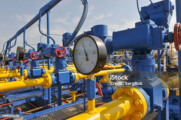 Pressure Gauge And Handle Gate Stock Photo - Download Image Now - Natural Gas, Pipeline, Instrument of Measurement