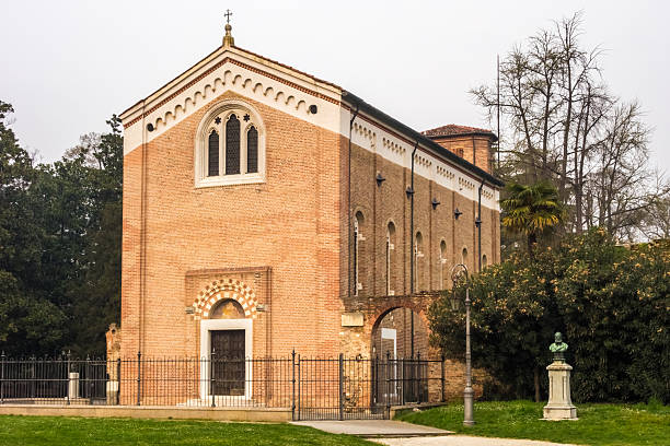 istock Scrovegni Chapel, New Kingdom 489545289