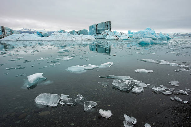 istock Jokulsarlon, glacer lagoon, Iceland 489569198
