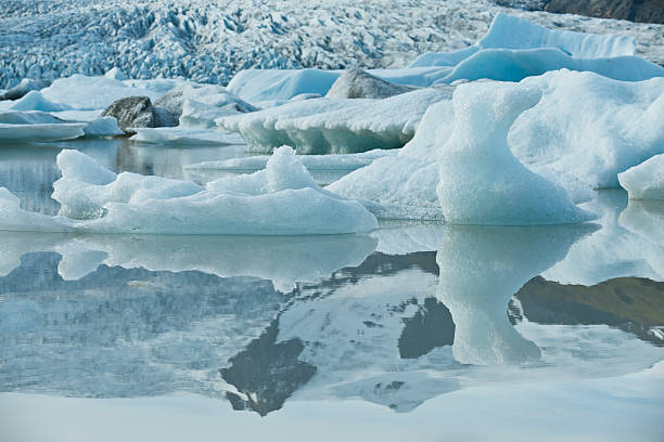 icebergs - skaftafell national park stockfoto's en -beelden